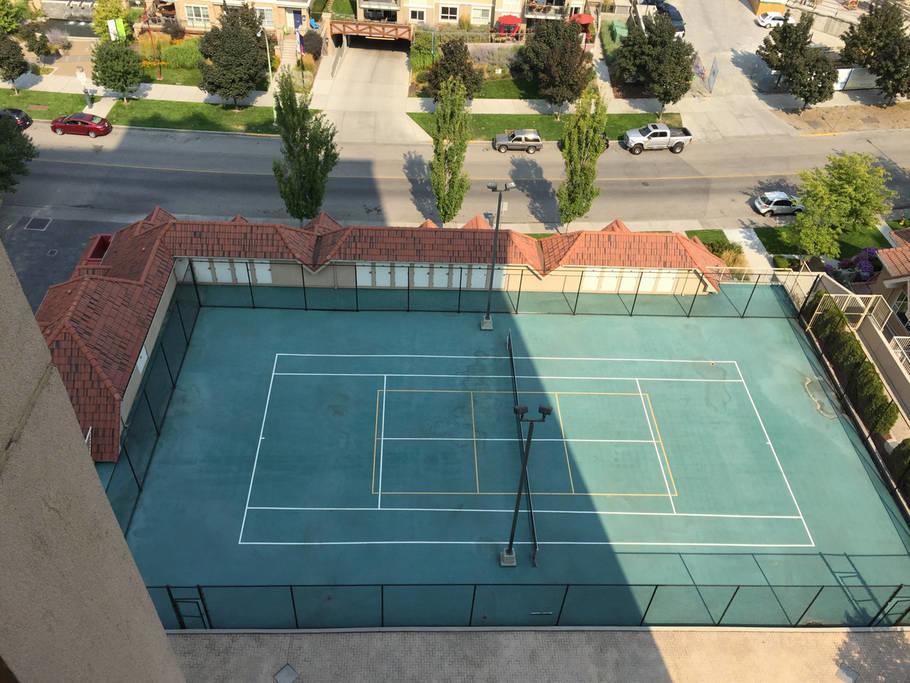 Downtown Waterfront Kelowna Oasis Newly Renovated 2Bed 2Bath Apartman Kültér fotó